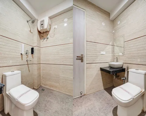 Cozy dining space with contemporary design and lighting